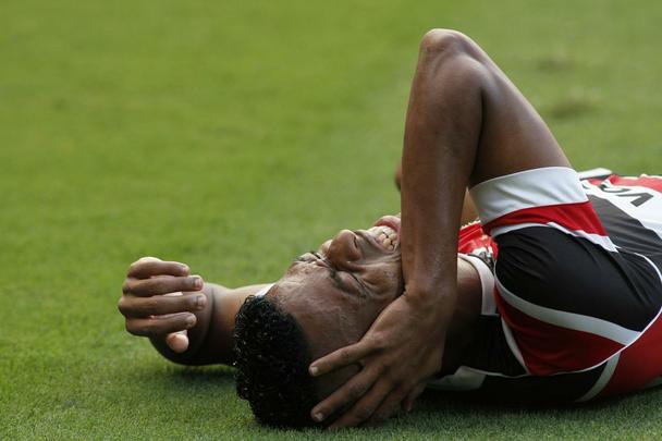 Santa Cruz recebeu o América-RN precisando de uma vitória para entrar no G4