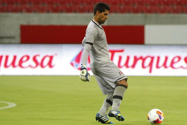 Fred - A possibilidade de uma disputa por pênaltis justifica a presença do goleiro na lista. Apesar de passar confiança ao elenco, Fred ainda não fez uma grande atuação com a camisa coral.