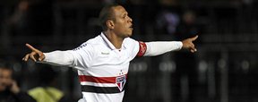 S�o Paulo faz 2 a 0 no Goi�s e fica a um passo das semis da Copa do Brasil (Wander Roberto/VIPCOMM )