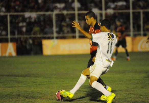 Sport conta com a for�a dos refor�os para fazer 3 a 0 sobre o Belo Jardim