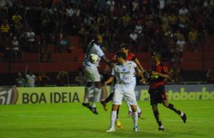 Sport vacila no final do jogo e � derrotado pelo Ypiranga em plena Ilha do Retiro