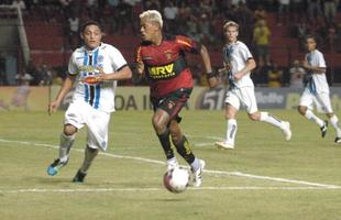 Com tr�s gols, Marcelinho salva o Sport e garante virada sobre o Porto