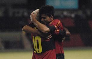 Com tr�s gols, Marcelinho salva o Sport e garante virada sobre o Porto