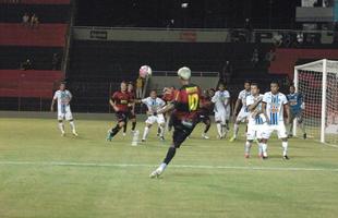 Com tr�s gols, Marcelinho salva o Sport e garante virada sobre o Porto