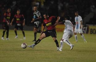 Com tr�s gols, Marcelinho salva o Sport e garante virada sobre o Porto