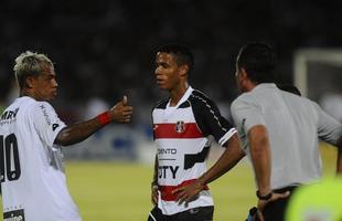 Rubro-negros venceram o cl�ssico por 3 a 1, no Arruda Cr�dito: Ricardo Fernandes/DP/D.A Press e Helder Tavares/DP/D.A Press