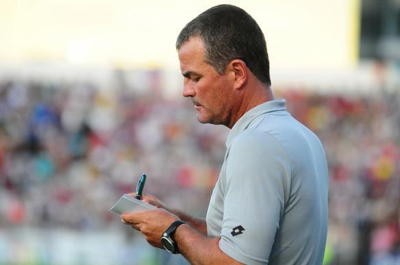 Com jogadores reservas, Sport vence o Porto no Lacerdo por 3 a 1 e segue na liderana