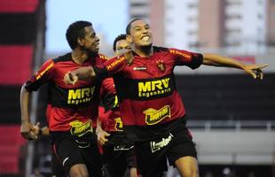 Sport vence o cl�ssico contra o Santa Cruz por 2 a 1