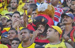 Sport vence o cl�ssico contra o Santa Cruz por 2 a 1