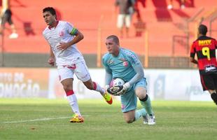 Empate sem gra�a garante Sport na final do Pernambucano