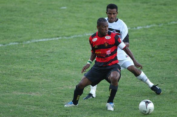 Imagens da conquista rubro-negra em cima do Santa Cruz em 2006