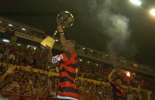 Imagens da conquista rubro-negra em cima do Santa Cruz em 2006