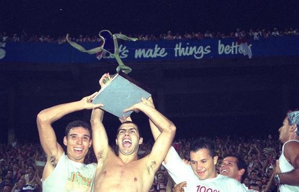 Sangaletti levanta a quinta ta�a que conquistou em Pernambucanos