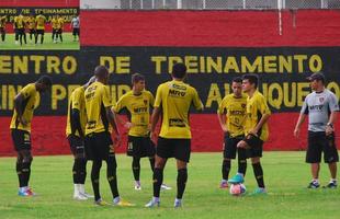 Aps eliminao na Copa do Nordeste, Sport se reapresenta na Ilha do Retiro