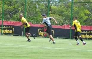 S�rgio Guedes e seus comandados treinam visando o Cl�ssico das Multid�es