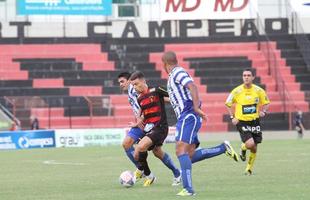 Le�o vence e garante vaga na final