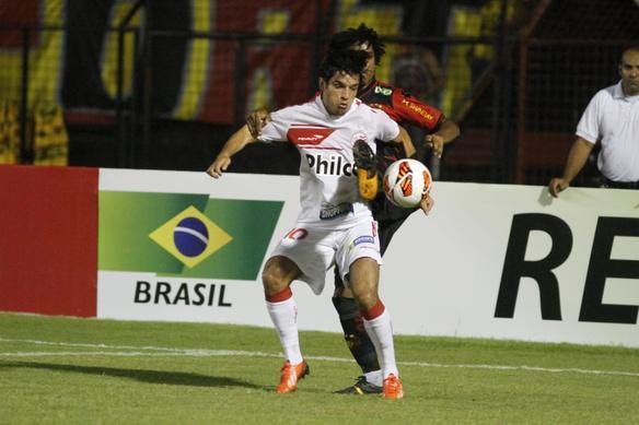 Sport e Nutico se enfrentam na Ilha do Retiro pela Sul-Americana