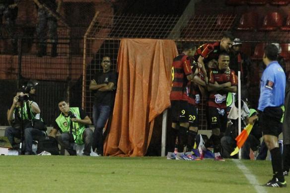 Sport e Nutico se enfrentam pela Copa Sul-Americana