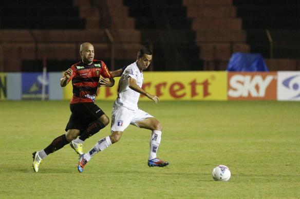 Sport e Guaratinguet se enfrentam na Ilha do Retiro
