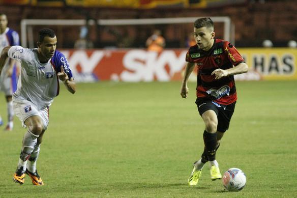 Sport e Guaratinguet se enfrentam na Ilha do Retiro