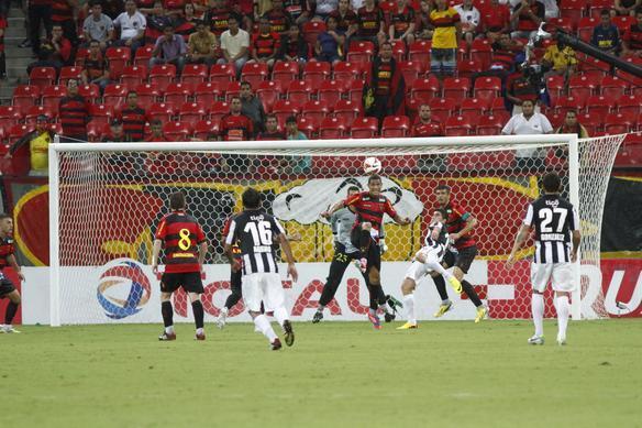 Sport e Libertad se enfrentam pelas oitavas de final da Copa Sul-Americana