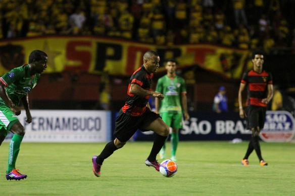 Sport bate Salgueiro na Ilha do Retiro na estreia no Campeonato Pernambucano de 2014