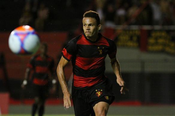 Sport bate o Salgueiro na Ilha do Retiro na estreia no Campeonato Pernambucano de 2014