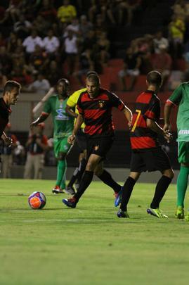 Sport bate o Salgueiro na Ilha do Retiro na estreia no Campeonato Pernambucano 2014