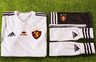 Sport lana uniformes em homenagem a Mxico, Alemanha e Japo para usar at a parada do Brasileiro para a Copa do Mundo. No dia 25 de maio, kit ser vendido para torcedores e ainda ser apresentado os novos uniformes oficiais