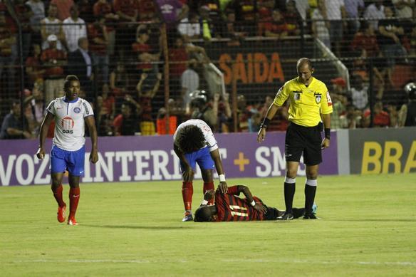 Com gol de Mike na segunda etapa, o Sport venceu o Bahia por 1 a 0 na Ilha do Retiro