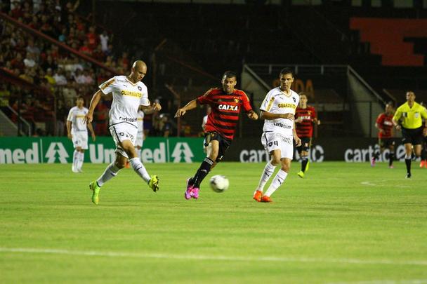 Sport vence o Botafogo na Ilha do Retiro por 1 a 0