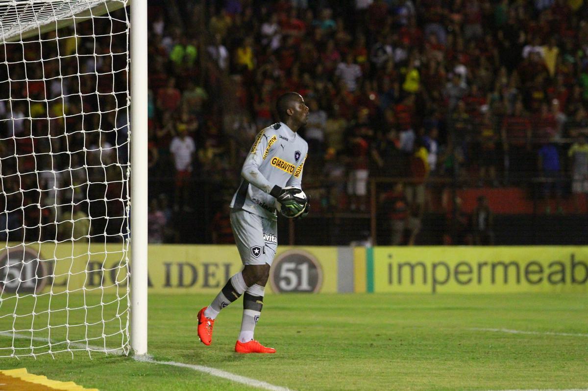 Sport vence o Botafogo na Ilha do Retiro por 1 a 0