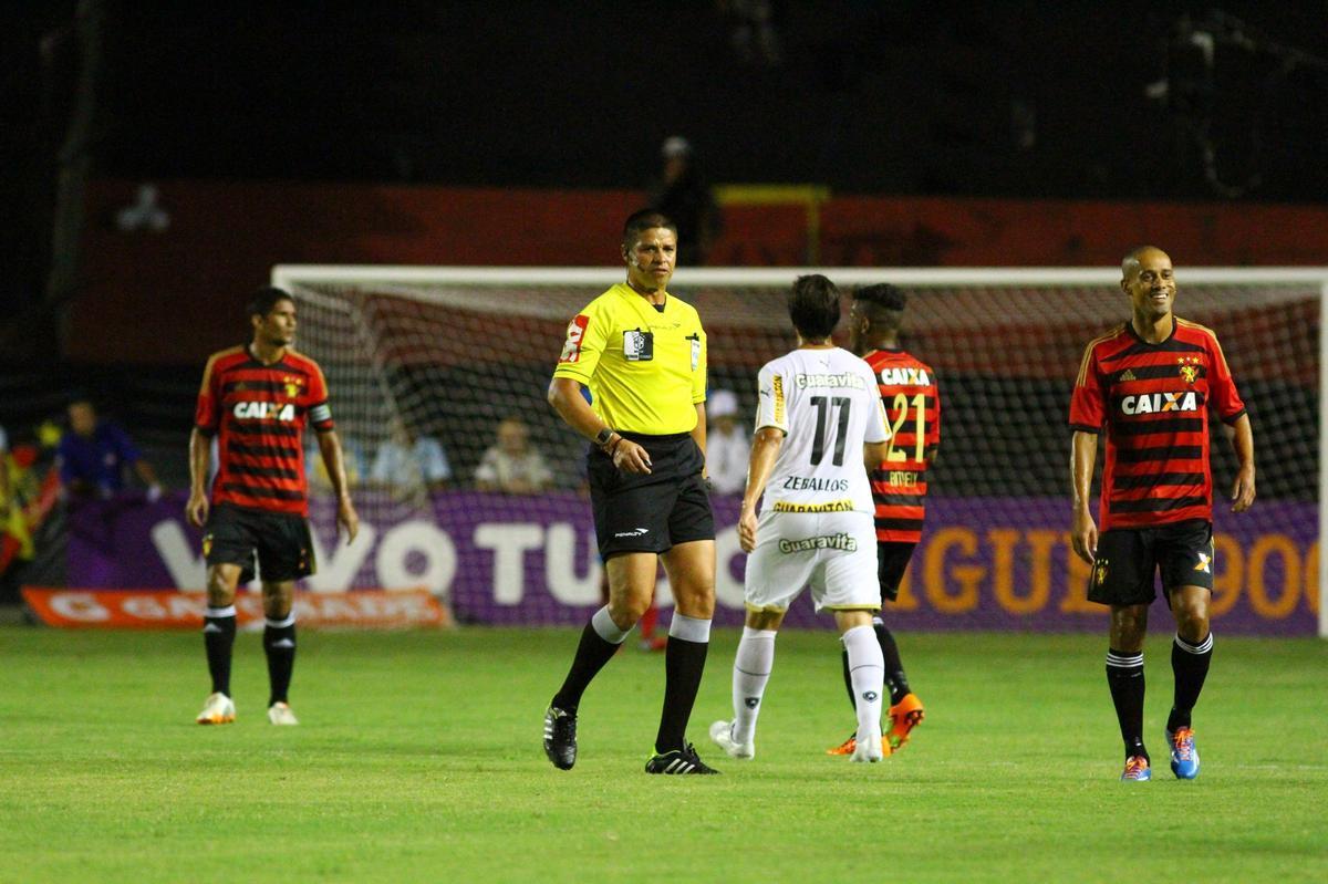 Sport vence o Botafogo na Ilha do Retiro por 1 a 0