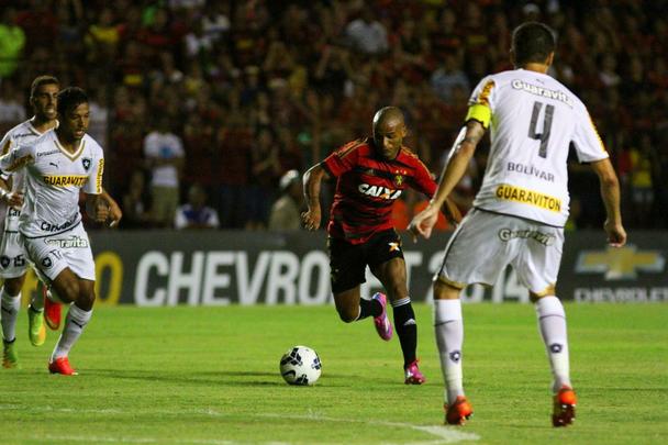 Sport vence o Botafogo na Ilha do Retiro por 1 a 0