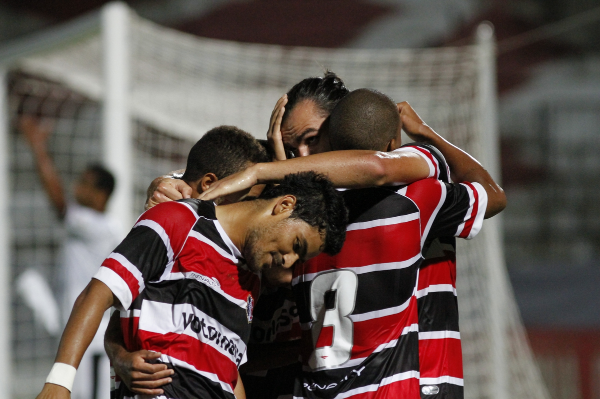 Santa Cruz vence, avana na Copa do Brasil e retoma as vitrias aps derrotas na Srie B 