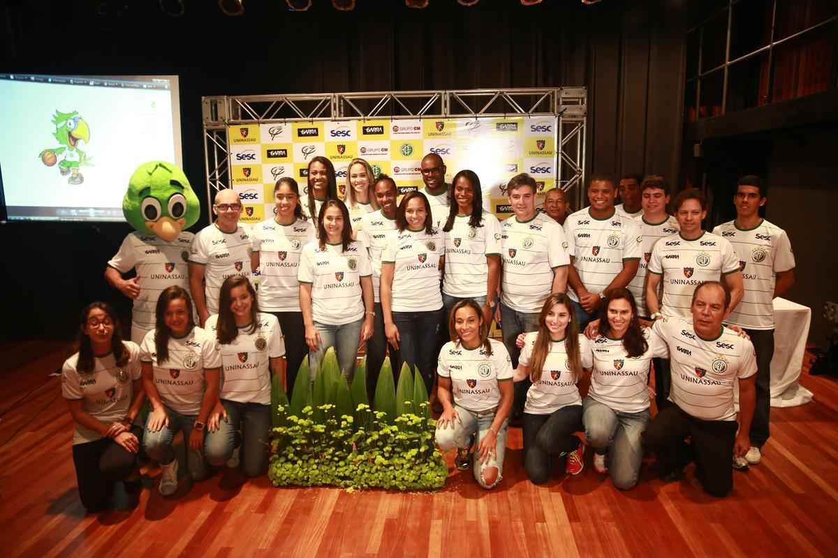 Roberto Dornelas e sua equipe foram apresentados como novos representantes do basquete feminino em Pernambuco