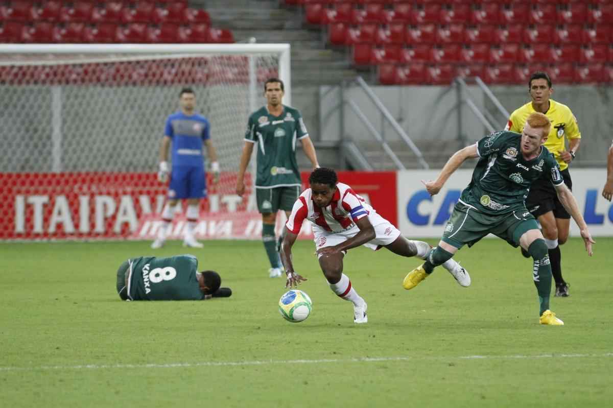 Nutico e Icasa se enfrentam pelo Campeonato Brasileiro da Srie B, na Arena Pernambuco