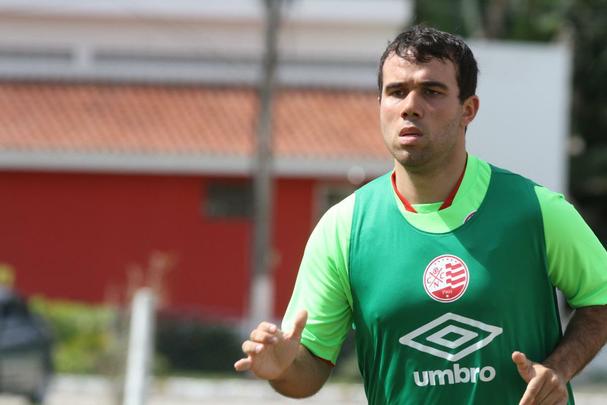 No CT Wilson Campos, Náutico treina para jogo contra o rival na Série B do Campeonato Brasileiro
