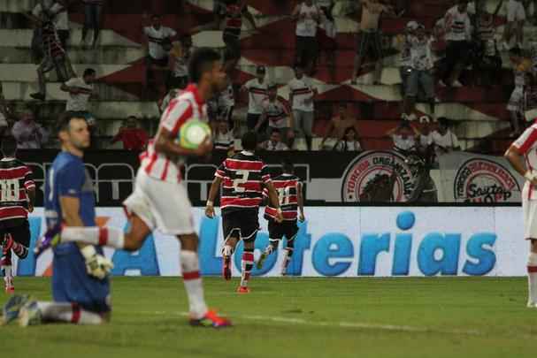 Com gols de Wescley (2) e Keno, Tricolor do Arruda venceu o Timbu em partida válida pela 15ª rodada da Série B