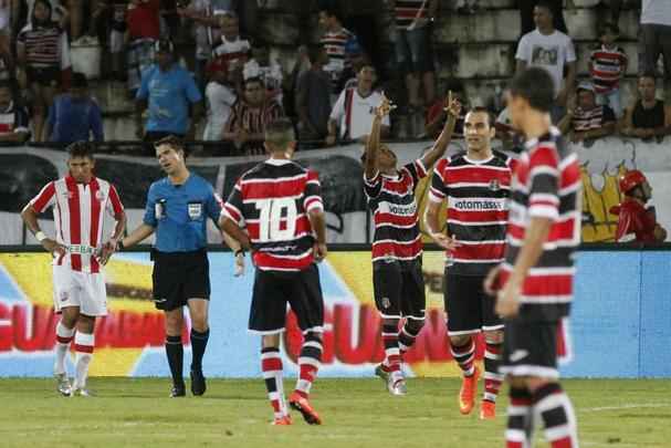 Com gols de Wescley (2) e Keno, Tricolor do Arruda venceu o Timbu em partida válida pela 15ª rodada da Série B