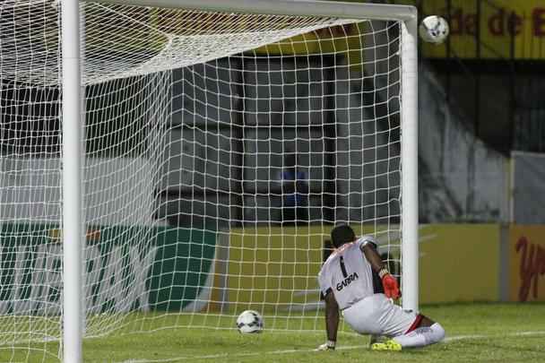 Tricolor do Arruda empatou com o Santa Rita e ficou fora das oitavas de final da Copa do Brasil. 