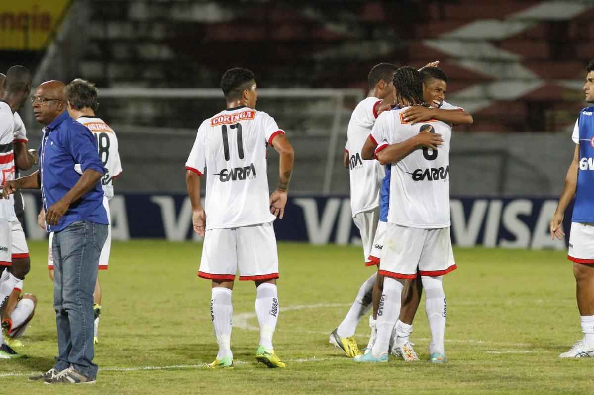 Tricolor do Arruda empatou com o Santa Rita e ficou fora das oitavas de final da Copa do Brasil. 