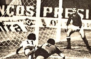 No perodo em que ficou 55 jogos sem vencer, equipe sofreu vrias goleadas at bater o Santa Amaro por 3 a 1, em 1984