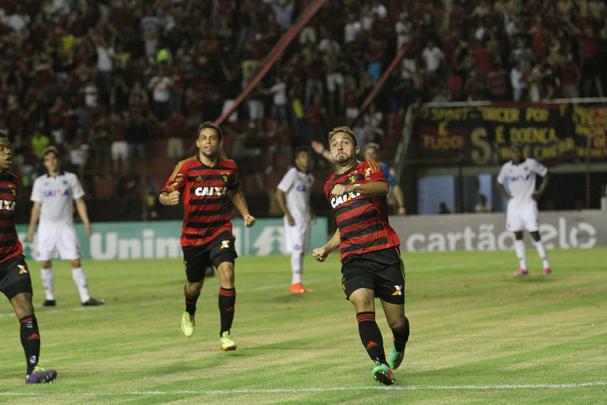 Sport saiu atrs do placar e buscou empate com o Atlitico-PR na Ilha do Retiro com gol do estreante Rgis