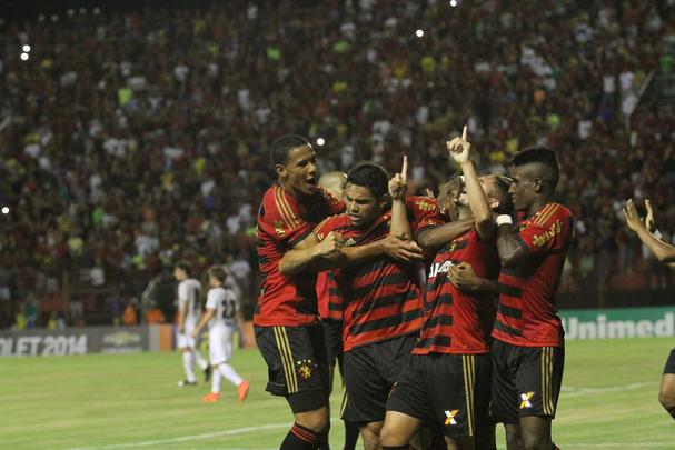 Sport saiu atrs do placar e buscou empate com o Atlitico-PR na Ilha do Retiro com gol do estreante Rgis