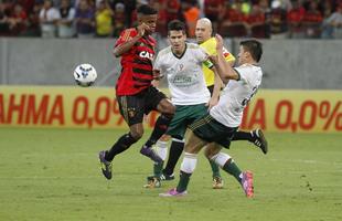 Na Arena Pernambuco, o Rubro-negro voltou a vencer na Srie A do Campeonato Brasileiro e empurrou o Verdo para a lanterna da competio.