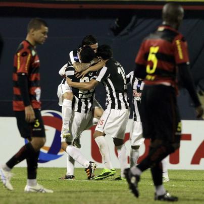 Já na fase internacional da Copa Sul-Americana, o Sport foi até o Paraguai, na cidade de Luque, para encarar o Libertad e acabou derrotado por 2 a 0