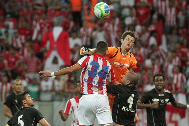 Timbu recebeu o Bragantino na primeira partida do 2 turno da Srie B e no saiu do 0 a 0.