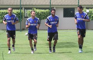 Equipe rubro-negra treina com volta Diego Souza para jogo na Arena Pernambuco, contra o Internacional