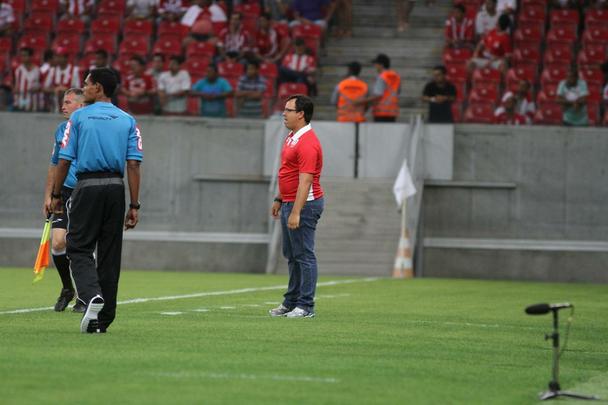 Na Arena Pernambuco, o Timbu no resistiu ao time catarinense e se afastou do G4. Os gols da partida foram marcados por Sass e Edigar Junio (duas vezes).